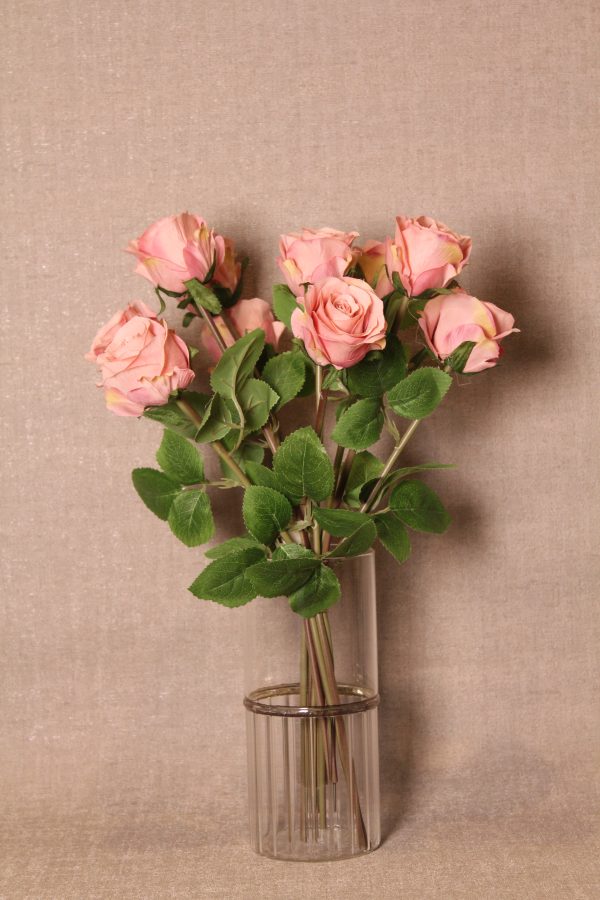 Lifelike Pink Rose Bouquet - Image 2